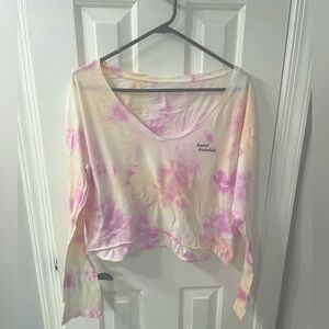 Victoria’s Secret pink crop top